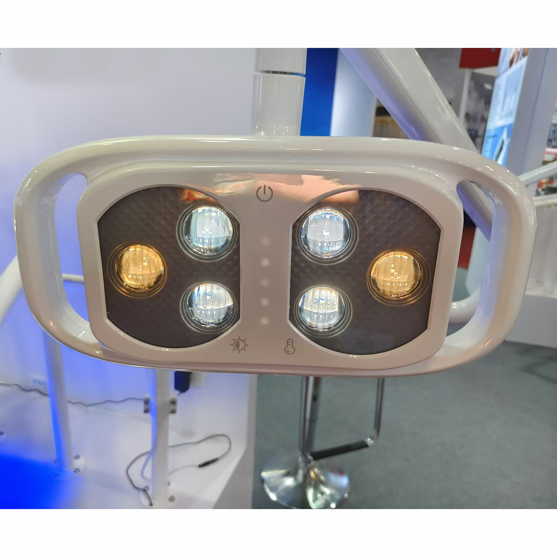 6LED 歯科口腔手術ランプ誘導センサーライト LED 歯科 - Teeth Whitening Led Light のレビューと価格